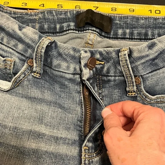 Buckle Black Distressed Skinny Blue Jeans - Picture 6 of 8